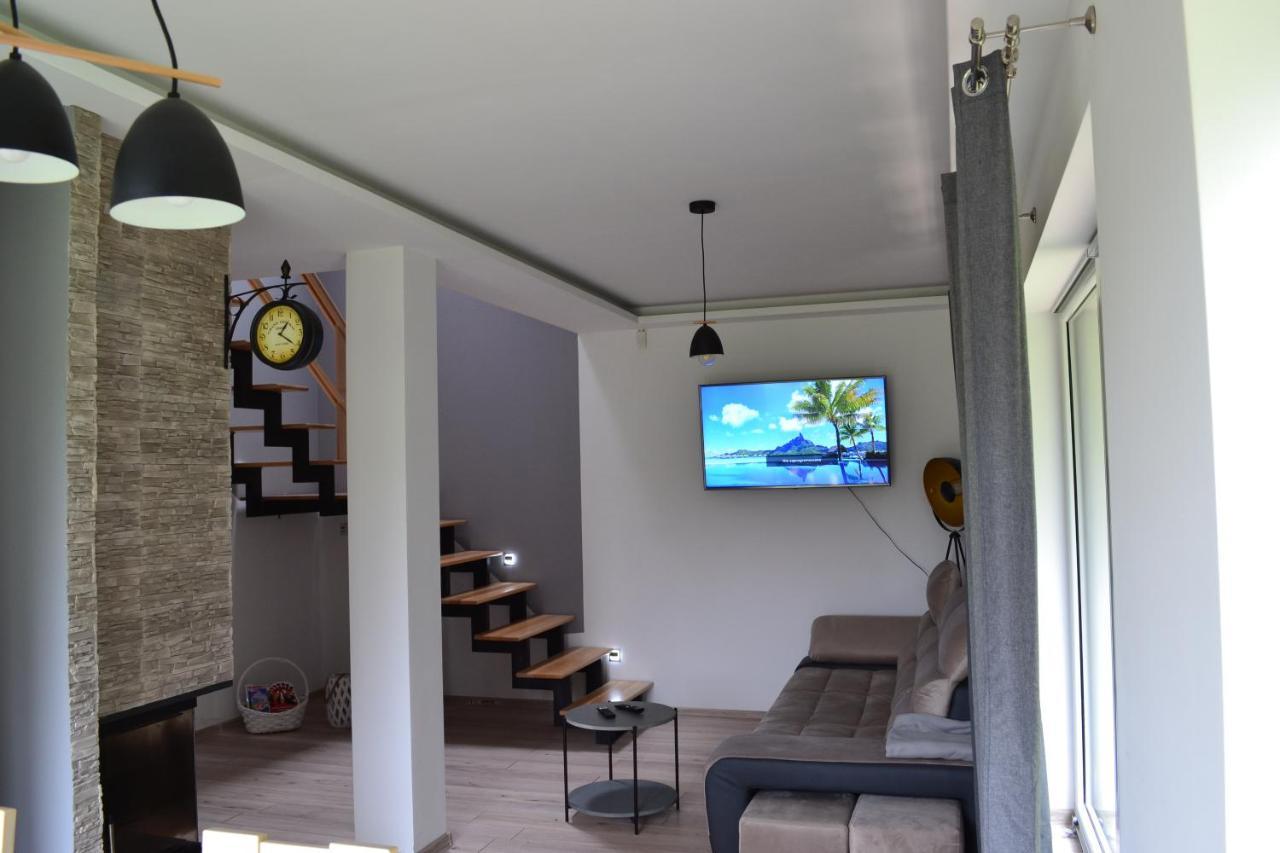 Ferienwohnung Leniowka Ponikiew  Exterior foto